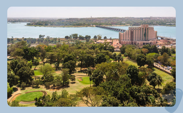 深圳到幾內亞(guinea)港口<a href='http://m.lichengfeng.com.cn/haiyun/' target='_blank'><u>海運</u></a>需要多長時間?國際物流專業實力公司