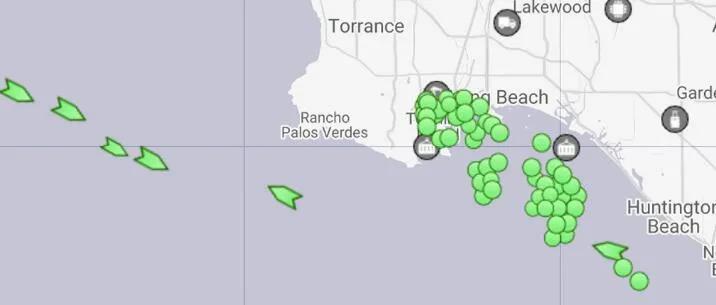 創(chuàng)新高！美西航線運(yùn)價(jià)升至4189美元，是去年同期3倍，多家船公司繼續(xù)收取附加費(fèi)