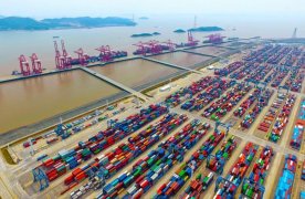 73萬TEU空集裝箱抵達寧波港口