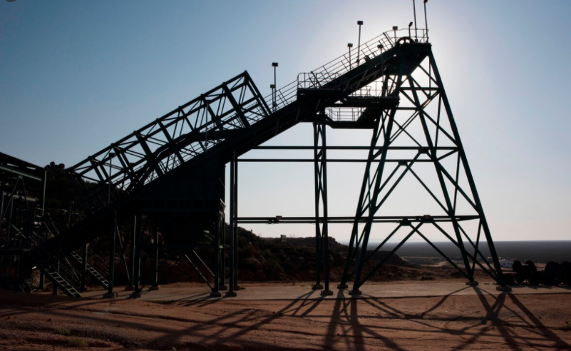 下手了！拜登下令徹查供應鏈！要求一年內，關鍵產品搬出中國回美國！  