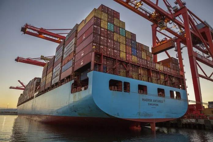 集裝箱運費自疫情開始以來首次出現急劇下降，但預計仍將保持高位