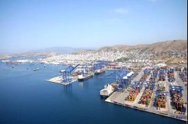 齋月趕上復活節，這些港口已被進口貨物擠爆，還有大港要鬧罷工！