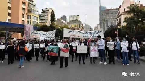 這個中東國家崩潰在即！本幣暴跌90%，港口爆炸案調查進展緩慢